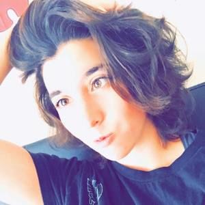 Meet your Posher, Jade